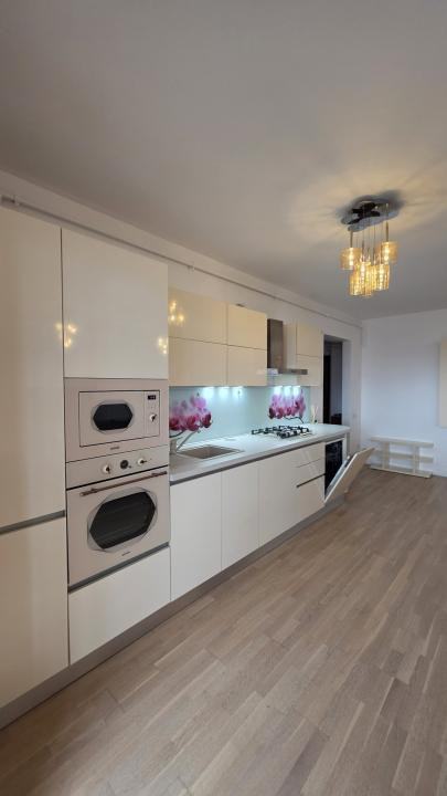 Inchiriere 3 camere Herastrau - Satul Francez