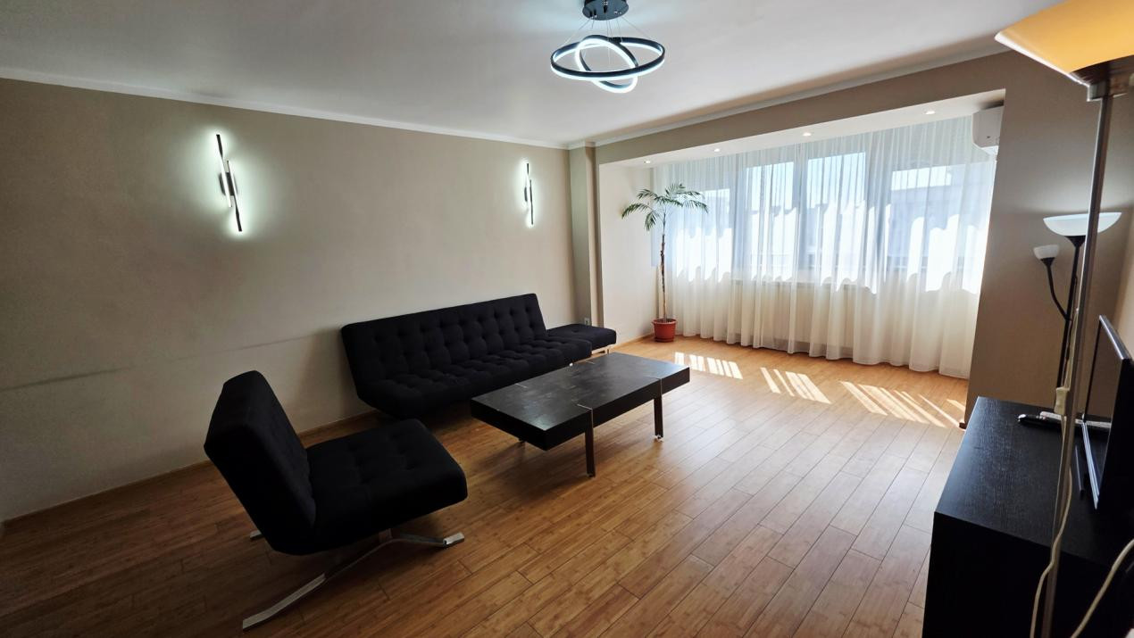 Decebal stradal centrala proprie 