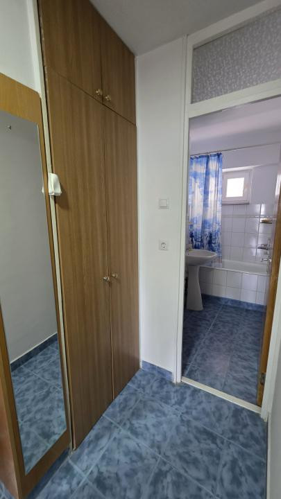 Garsoniera Mihai Bravu * Metrou Obor * bloc mixt