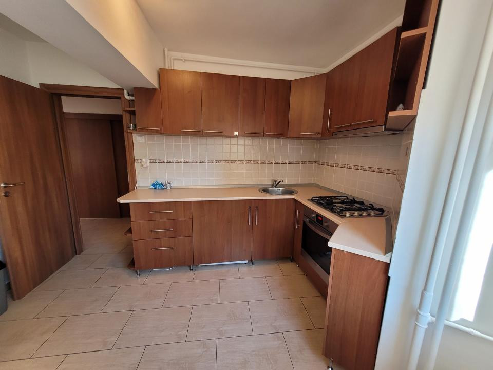 Inchiriere 2 camere Unirii Fantani 