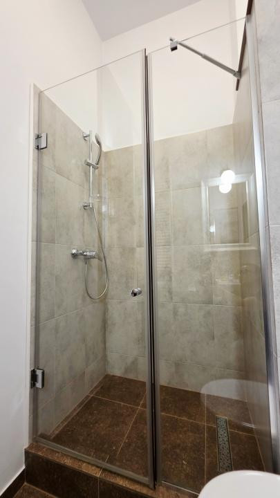 Universitate apartament in vila ideal locuit sau firma