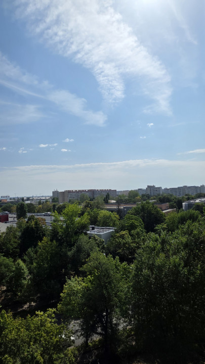 Inchiriere garsoniera metrou Costin Georgian renovata 2026