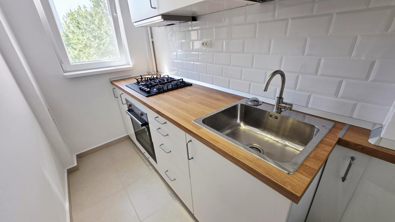 Inchiriere 2 camere Berceni renovat 2026