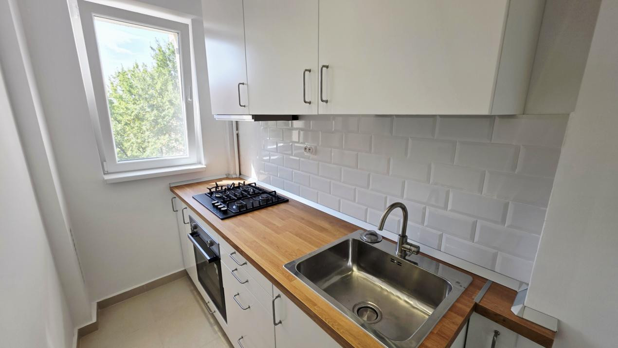Inchiriere 2 camere Berceni renovat 2026