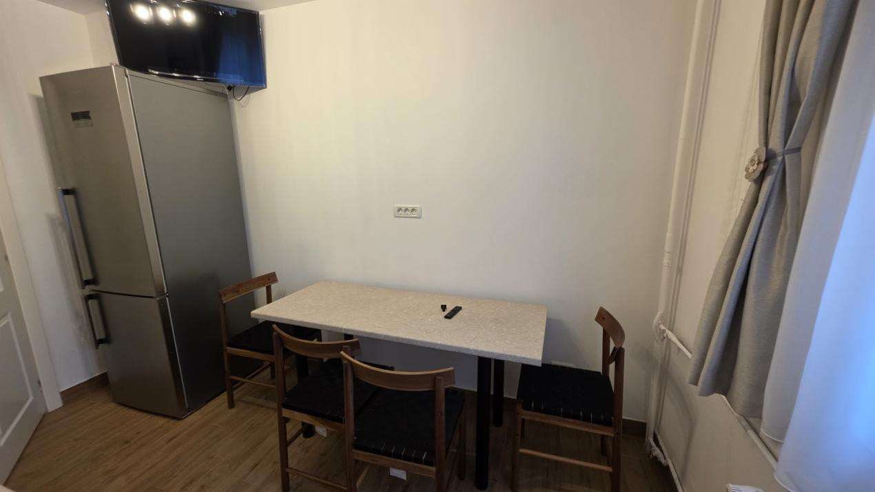 inchiriere 3 camere Militari renovat integral