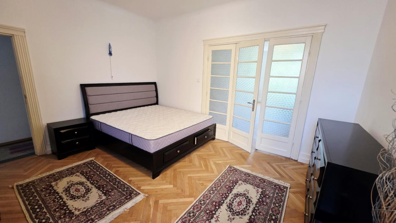 Inchiriere 3 camere cu centrala proprie zona Rosetti
