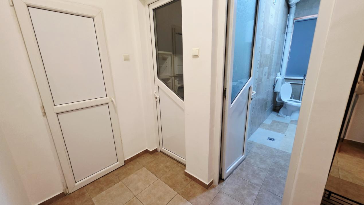Garsonieră decomandată de închiriat – Bd. Lacul Tei | 36 mp | Parter