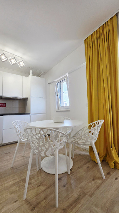 Inchiriere 2 camere metrou Pipera Complex Belvedere