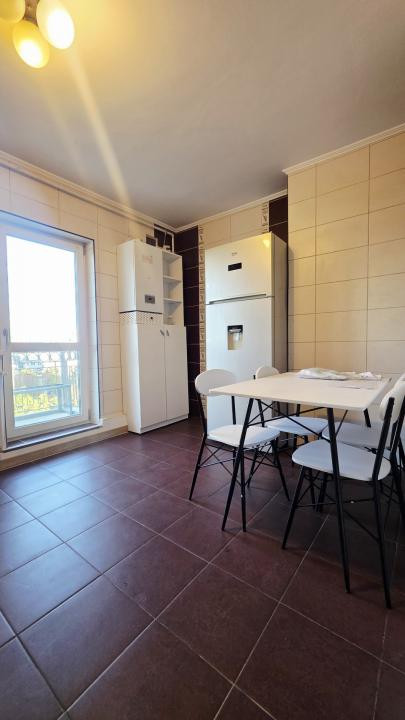 Inchirere 3 camere cu centrala proprie Bulevardul Unirii - Fantani