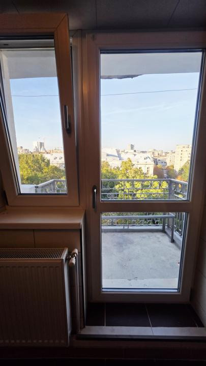 Inchirere 3 camere cu centrala proprie Bulevardul Unirii - Fantani