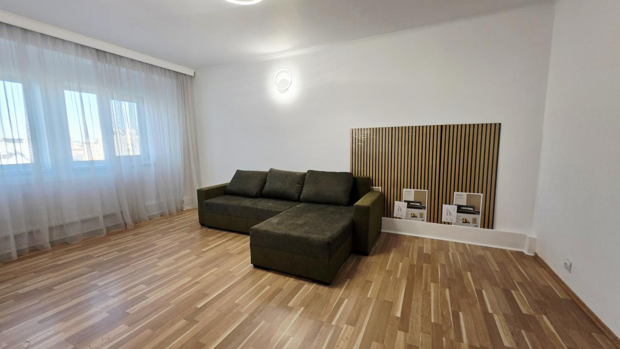 Inchirere 3 camere cu centrala proprie Bulevardul Unirii - Fantani