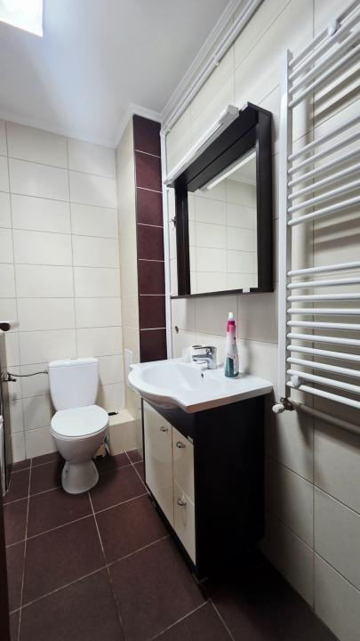 Inchirere 3 camere cu centrala proprie Bulevardul Unirii - Fantani