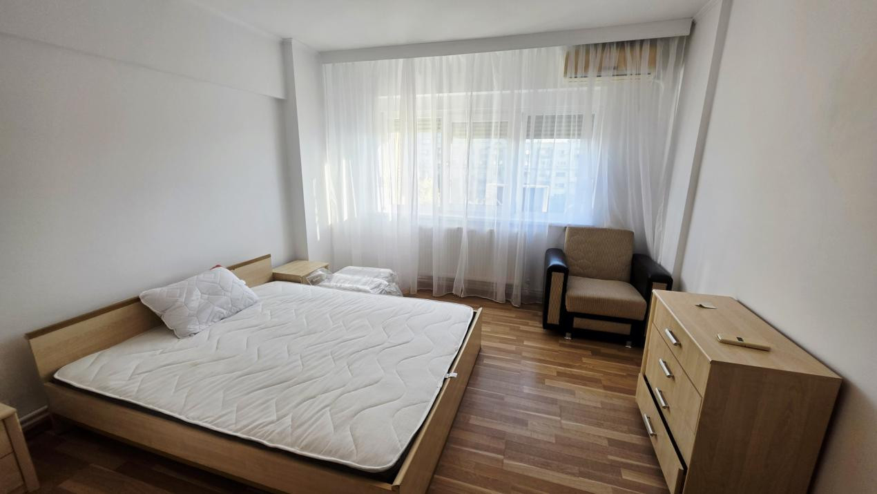 Inchirere 3 camere cu centrala proprie Bulevardul Unirii - Fantani