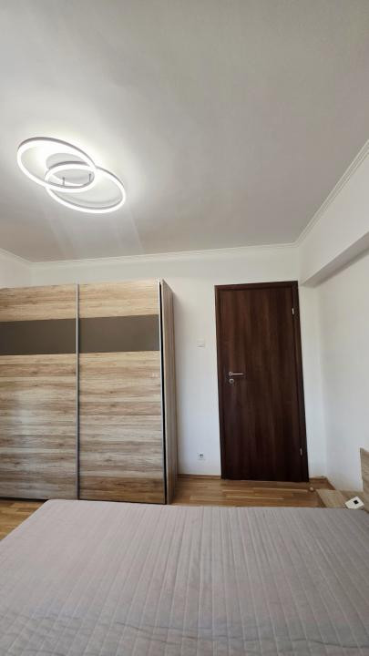 Inchirere 3 camere cu centrala proprie Bulevardul Unirii - Fantani