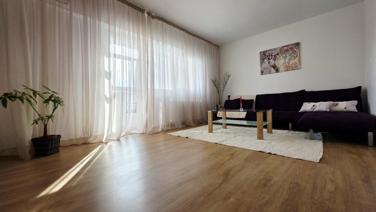 Inchiriere 2 camere Baneasa vedere Lacul Herastrau
