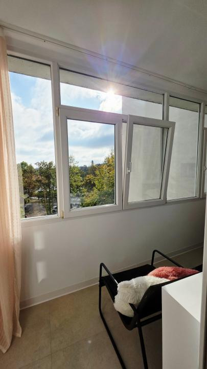 Inchiriere 2 camere cu catre vedere Lacul Herastrau
